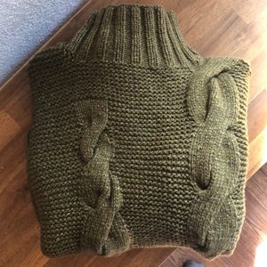 Öhlin/D Cropped Chunky Knit Sweater
